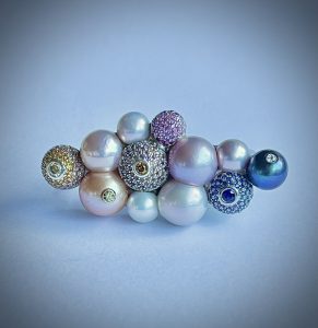 Bubbly pearl double ring